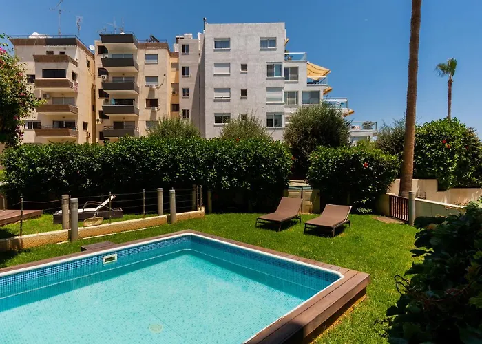 Sanders Ermitage On The Beach - Delightful 1-bedroom With Sea View Hotel Lemesos