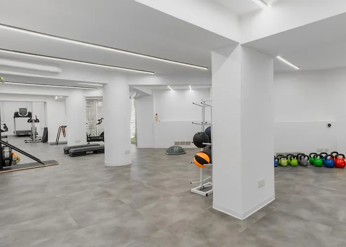 Hotel Sanders Ermitage On The Beach - Delightful 1-bedroom With Sea View Lemesos