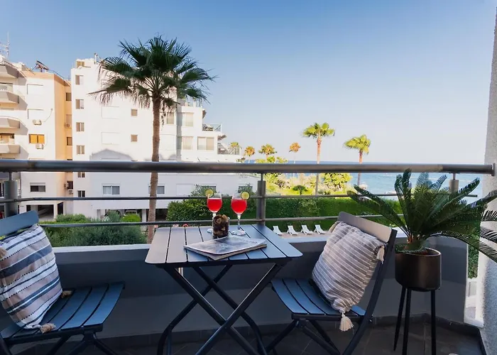 Sanders Ermitage On The Beach - Delightful 1-bedroom With Sea View Hotel