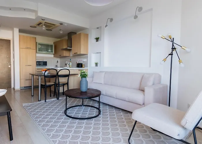 Sanders Ermitage On The Beach - Delightful 1-bedroom With Sea View Lemesos