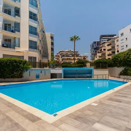 Sanders Ermitage On The Beach - Delightful 1-bedroom With Sea View